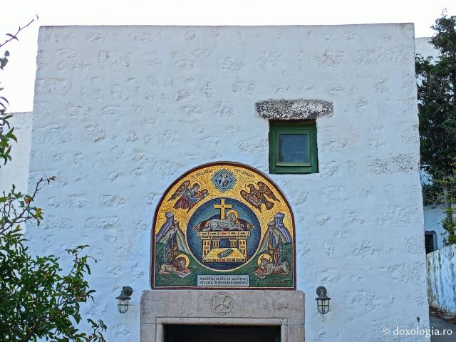Peștera Apocalipsei din Insula Patmos – locul în care Sfântului Ioan Evanghelistul i s-a descoperit taina cea de pe urmă Peștera Apocalipsei din Insula Patmos – locul în care Sfântului Ioan Evanghelistul i s-a descoperit taina cea de pe urmă