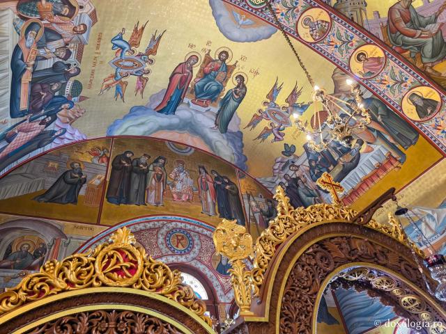 Scene din viața și minunile Sfântului Cuvios Sava cel Nou, zugrăvite în biserica mănăstirii sale din Kalymnos