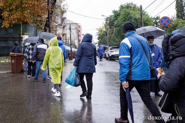 Jurnal de pelerin la Sfânta Cuvioasă Parascheva 2025