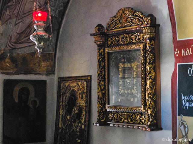 Frumusețea Mănăstirii „Panaghia Skiadeni” din Rodos