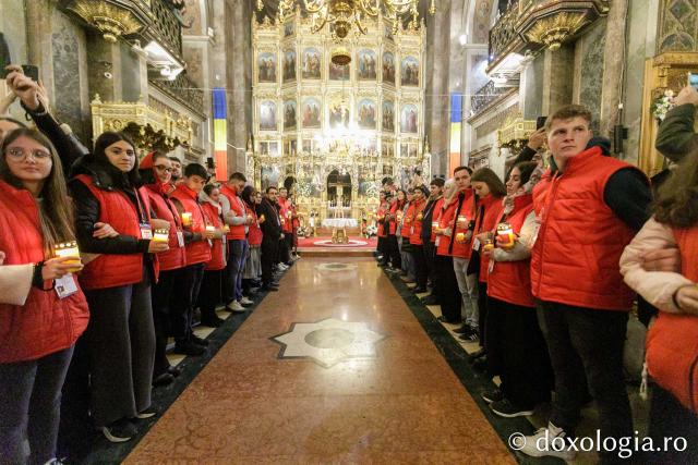 Întâmpinarea cinstitelor moaște ale Sfântului Ierarh Grigorie Palama