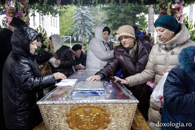 Jurnal de pelerin la Sfânta Cuvioasă Parascheva 2025