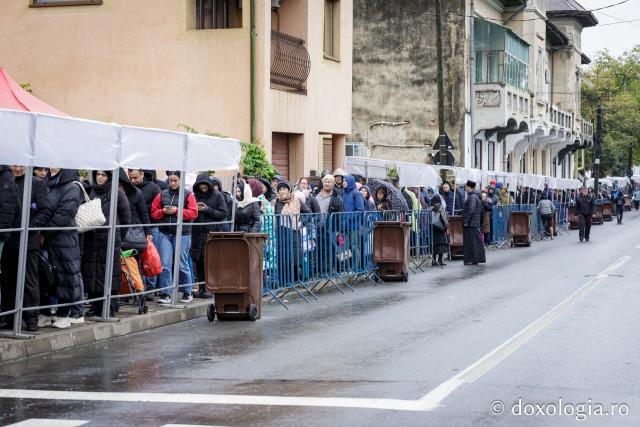 Jurnal de pelerin la Sfânta Cuvioasă Parascheva – Ziua a II-a, 9 octombrie 2025 / foto: Oana Nechifor Jurnal de pelerin la Sfânta Cuvioasă Parascheva 2025