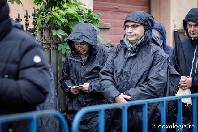 Jurnal de pelerin la Sfânta Cuvioasă Parascheva – Ziua a II-a, 9 octombrie 2025 / foto: Oana Nechifor (Foto) Jurnal de pelerin la Sfânta Cuvioasă Parascheva – Ziua II