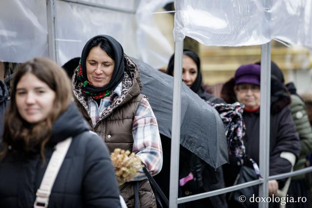 Jurnal de pelerin la Sfânta Cuvioasă Parascheva – Ziua a II-a, 9 octombrie 2025 / foto: Oana Nechifor (Foto) Jurnal de pelerin la Sfânta Cuvioasă Parascheva – Ziua II