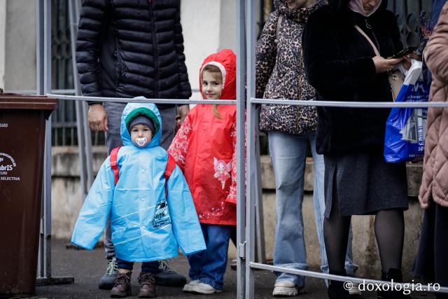 Jurnal de pelerin la Sfânta Cuvioasă Parascheva – Ziua a II-a, 9 octombrie 2025 / foto: Oana Nechifor (Foto) Jurnal de pelerin la Sfânta Cuvioasă Parascheva – Ziua II