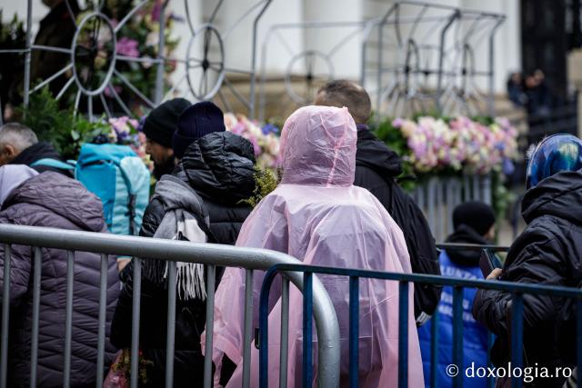 Jurnal de pelerin la Sfânta Cuvioasă Parascheva – Ziua a II-a, 9 octombrie 2025 / foto: Oana Nechifor (Foto) Jurnal de pelerin la Sfânta Cuvioasă Parascheva – Ziua II