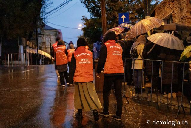 Jurnal de pelerin la Sfânta Cuvioasă Parascheva – Ziua a II-a, 9 octombrie 2025 / foto: Oana Nechifor (Foto) Jurnal de pelerin la Sfânta Cuvioasă Parascheva – Ziua II