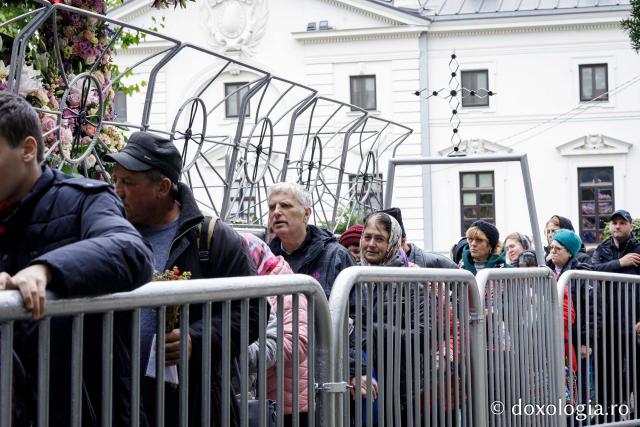 Jurnal de pelerin la Sfânta Cuvioasă Parascheva – Ziua a III-a, 10 octombrie 2025 / foto: Oana Nechifor Jurnal de pelerin la Sfânta Cuvioasă Parascheva 2025