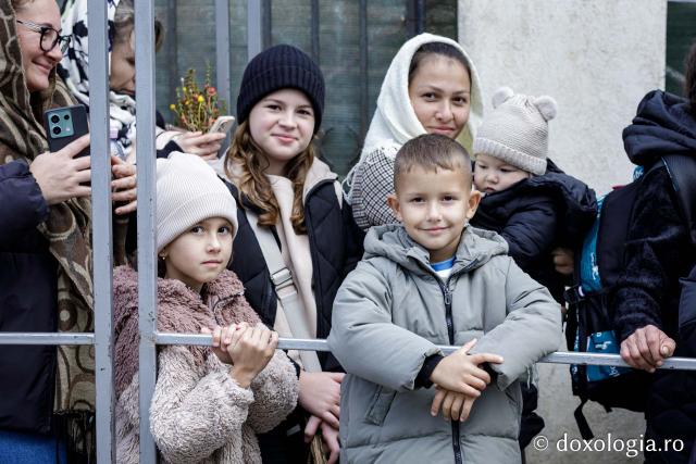 Jurnal de pelerin la Sfânta Cuvioasă Parascheva – Ziua a III-a, 10 octombrie 2025 / foto: Oana Nechifor Jurnal de pelerin la Sfânta Cuvioasă Parascheva 2025