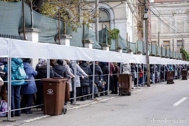 Jurnal de pelerin la Sfânta Cuvioasă Parascheva – Ziua a III-a, 10 octombrie 2025 / foto: Oana Nechifor Jurnal de pelerin la Sfânta Cuvioasă Parascheva 2025