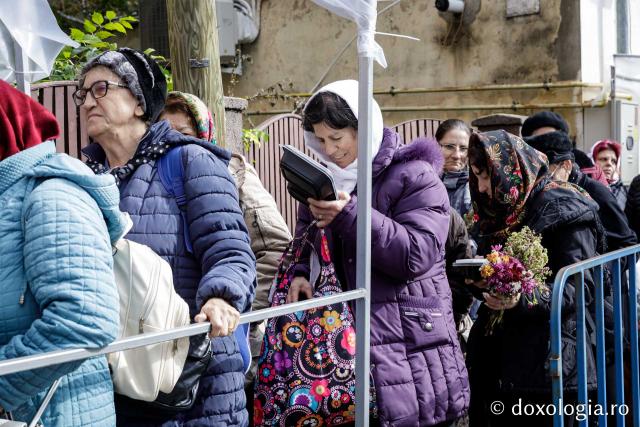 Jurnal de pelerin la Sfânta Cuvioasă Parascheva – Ziua a III-a, 10 octombrie 2025 / foto: Oana Nechifor Jurnal de pelerin la Sfânta Cuvioasă Parascheva 2025