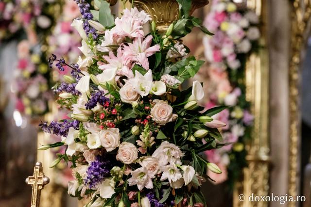 PS Teofil Trotușanul a slujit Sfânta Liturghie în a patra zi a Hramului Sfintei Parascheva / foto: Oana Nechifor (Foto) PS Teofil Trotușanul a slujit Sfânta Liturghie în a patra zi a Hramului Sfintei Parascheva