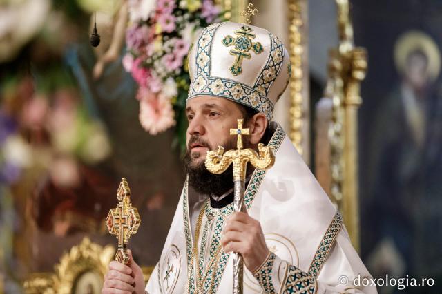 PS Teofil Trotușanul a slujit Sfânta Liturghie în a patra zi a Hramului Sfintei Parascheva / foto: Oana Nechifor (Foto) PS Teofil Trotușanul a slujit Sfânta Liturghie în a patra zi a Hramului Sfintei Parascheva