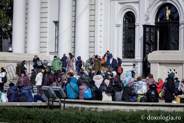 Jurnal de pelerin la Sfânta Cuvioasă Parascheva – Ziua a IV-a, 11 octombrie 2025 / foto: Oana Nechifor (Foto) Dor de sfinți și chipuri luminate: jurnal de pelerin la Sfânta Cuvioasă Parascheva – Ziua a IV-a