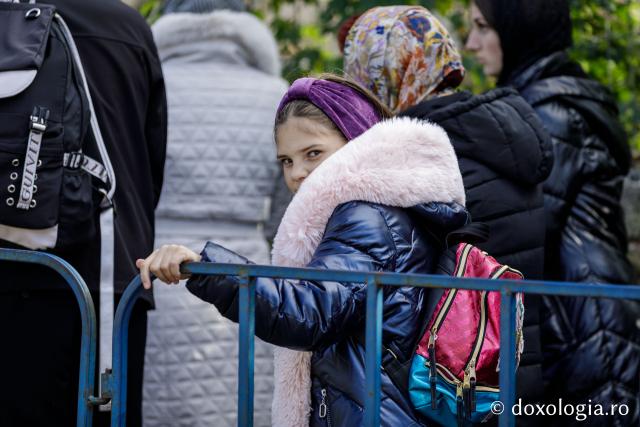 Jurnal de pelerin la Sfânta Cuvioasă Parascheva – Ziua a IV-a, 11 octombrie 2025 / foto: Oana Nechifor (Foto) Dor de sfinți și chipuri luminate: jurnal de pelerin la Sfânta Cuvioasă Parascheva – Ziua a IV-a