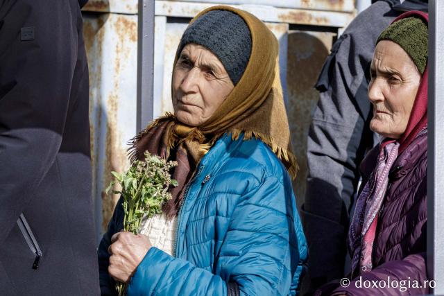 Jurnal de pelerin la Sfânta Cuvioasă Parascheva – Ziua a IV-a, 11 octombrie 2025 / foto: Oana Nechifor (Foto) Dor de sfinți și chipuri luminate: jurnal de pelerin la Sfânta Cuvioasă Parascheva – Ziua a IV-a