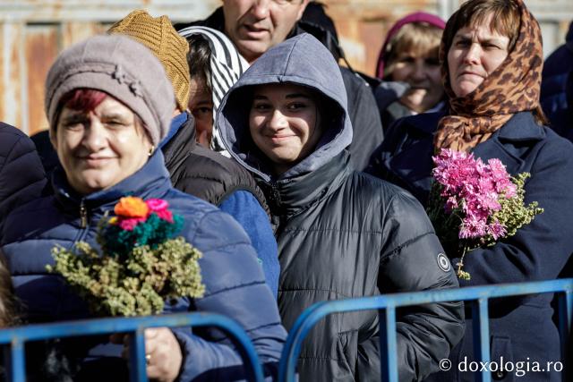 Jurnal de pelerin la Sfânta Cuvioasă Parascheva – Ziua a IV-a, 11 octombrie 2025 / foto: Oana Nechifor (Foto) Dor de sfinți și chipuri luminate: jurnal de pelerin la Sfânta Cuvioasă Parascheva – Ziua a IV-a