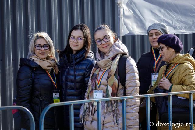 Jurnal de pelerin la Sfânta Cuvioasă Parascheva – Ziua a IV-a, 11 octombrie 2025 / foto: Oana Nechifor (Foto) Dor de sfinți și chipuri luminate: jurnal de pelerin la Sfânta Cuvioasă Parascheva – Ziua a IV-a