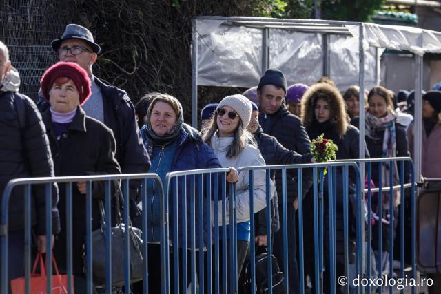 Jurnal de pelerin la Sfânta Cuvioasă Parascheva – Ziua a IV-a, 11 octombrie 2025 / foto: Oana Nechifor (Foto) Dor de sfinți și chipuri luminate: jurnal de pelerin la Sfânta Cuvioasă Parascheva – Ziua a IV-a