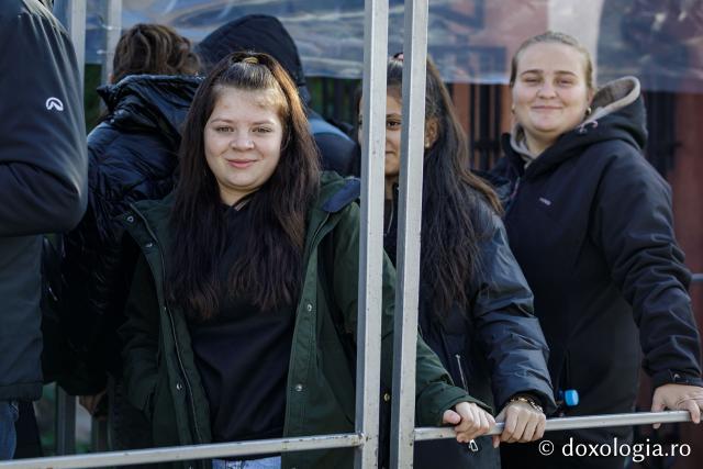 Jurnal de pelerin la Sfânta Cuvioasă Parascheva – Ziua a IV-a, 11 octombrie 2025 / foto: Oana Nechifor (Foto) Dor de sfinți și chipuri luminate: jurnal de pelerin la Sfânta Cuvioasă Parascheva – Ziua a IV-a
