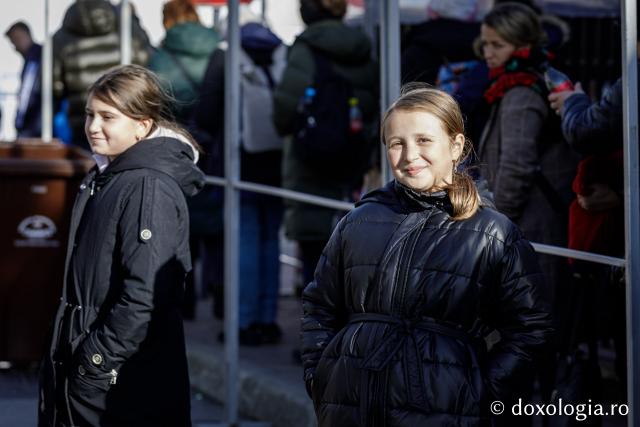 Jurnal de pelerin la Sfânta Cuvioasă Parascheva – Ziua a IV-a, 11 octombrie 2025 / foto: Oana Nechifor (Foto) Dor de sfinți și chipuri luminate: jurnal de pelerin la Sfânta Cuvioasă Parascheva – Ziua a IV-a