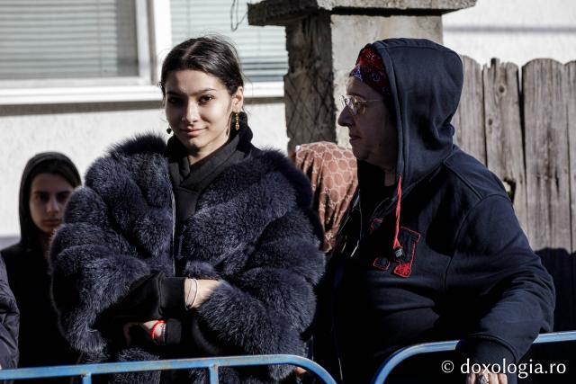 Jurnal de pelerin la Sfânta Cuvioasă Parascheva – Ziua a IV-a, 11 octombrie 2025 / foto: Oana Nechifor (Foto) Dor de sfinți și chipuri luminate: jurnal de pelerin la Sfânta Cuvioasă Parascheva – Ziua a IV-a