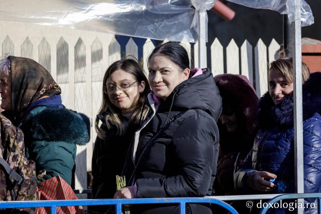 Jurnal de pelerin la Sfânta Cuvioasă Parascheva – Ziua a IV-a, 11 octombrie 2025 / foto: Oana Nechifor (Foto) Dor de sfinți și chipuri luminate: jurnal de pelerin la Sfânta Cuvioasă Parascheva – Ziua a IV-a