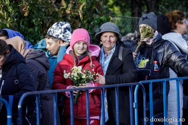 Jurnal de pelerin la Sfânta Cuvioasă Parascheva – Ziua a IV-a, 11 octombrie 2025 / foto: Oana Nechifor (Foto) Dor de sfinți și chipuri luminate: jurnal de pelerin la Sfânta Cuvioasă Parascheva – Ziua a IV-a