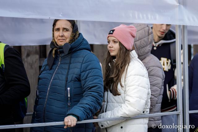 Jurnal de pelerin la Sfânta Cuvioasă Parascheva – Ziua a IV-a, 11 octombrie 2025 / foto: Oana Nechifor (Foto) Dor de sfinți și chipuri luminate: jurnal de pelerin la Sfânta Cuvioasă Parascheva – Ziua a IV-a