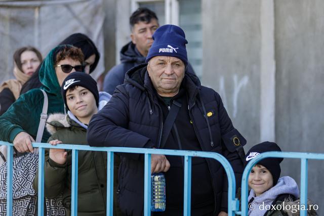 Jurnal de pelerin la Sfânta Cuvioasă Parascheva – Ziua a IV-a, 11 octombrie 2025 / foto: Oana Nechifor (Foto) Dor de sfinți și chipuri luminate: jurnal de pelerin la Sfânta Cuvioasă Parascheva – Ziua a IV-a