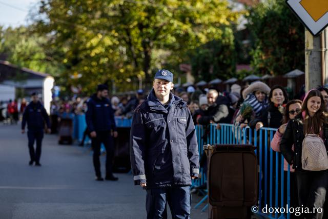 Jurnal de pelerin la Sfânta Cuvioasă Parascheva – Ziua a IV-a, 11 octombrie 2025 / foto: Oana Nechifor (Foto) Dor de sfinți și chipuri luminate: jurnal de pelerin la Sfânta Cuvioasă Parascheva – Ziua a IV-a
