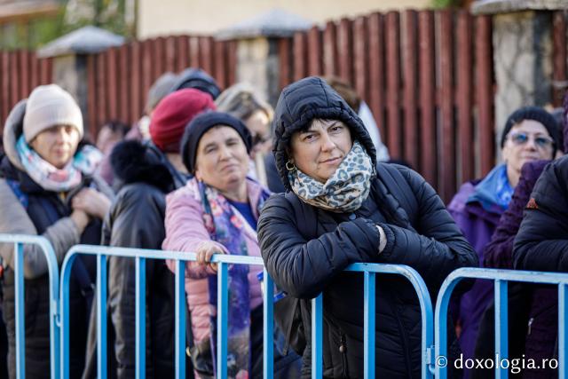 Jurnal de pelerin la Sfânta Cuvioasă Parascheva – Ziua a IV-a, 11 octombrie 2025 / foto: Oana Nechifor (Foto) Dor de sfinți și chipuri luminate: jurnal de pelerin la Sfânta Cuvioasă Parascheva – Ziua a IV-a