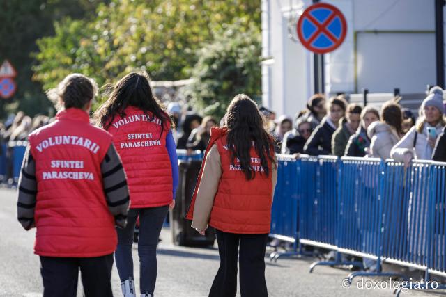 Jurnal de pelerin la Sfânta Cuvioasă Parascheva – Ziua a IV-a, 11 octombrie 2025 / foto: Oana Nechifor (Foto) Dor de sfinți și chipuri luminate: jurnal de pelerin la Sfânta Cuvioasă Parascheva – Ziua a IV-a