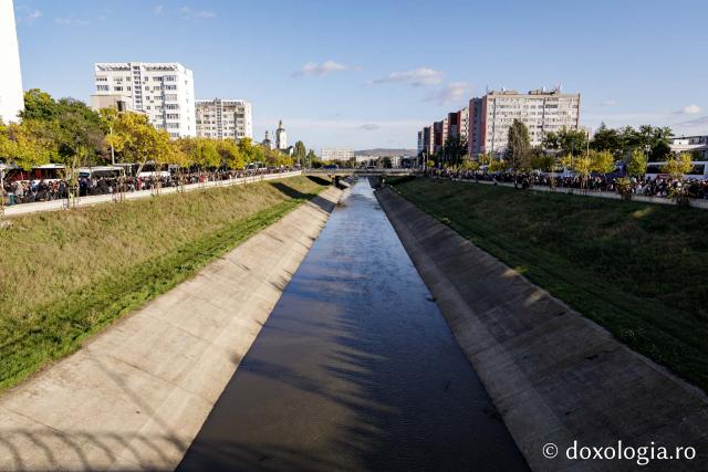 Jurnal de pelerin la Sfânta Cuvioasă Parascheva – Ziua a IV-a, 11 octombrie 2025 / foto: Oana Nechifor (Foto) Dor de sfinți și chipuri luminate: jurnal de pelerin la Sfânta Cuvioasă Parascheva – Ziua a IV-a