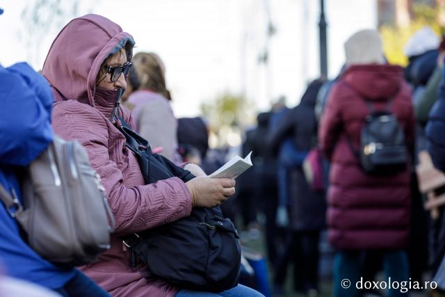 Jurnal de pelerin la Sfânta Cuvioasă Parascheva – Ziua a IV-a, 11 octombrie 2025 / foto: Oana Nechifor (Foto) Dor de sfinți și chipuri luminate: jurnal de pelerin la Sfânta Cuvioasă Parascheva – Ziua a IV-a