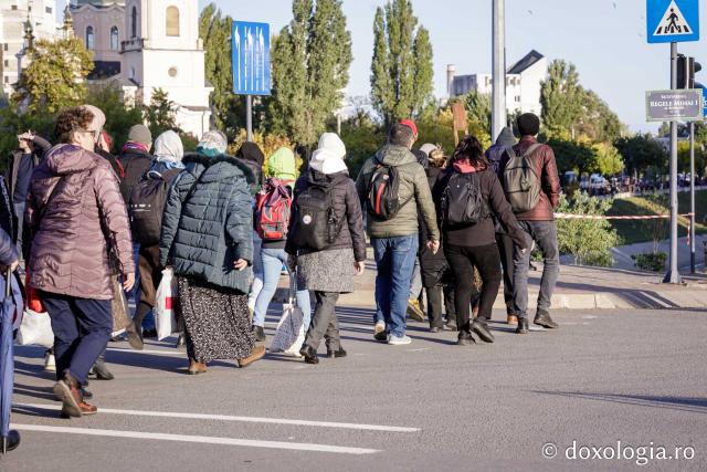 Jurnal de pelerin la Sfânta Cuvioasă Parascheva – Ziua a IV-a, 11 octombrie 2025 / foto: Oana Nechifor (Foto) Dor de sfinți și chipuri luminate: jurnal de pelerin la Sfânta Cuvioasă Parascheva – Ziua a IV-a