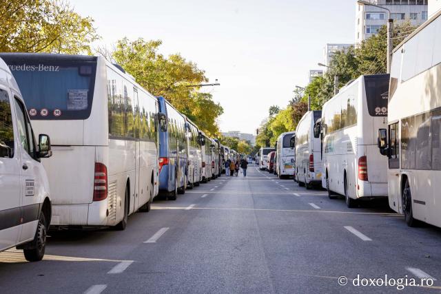 Jurnal de pelerin la Sfânta Cuvioasă Parascheva – Ziua a IV-a, 11 octombrie 2025 / foto: Oana Nechifor (Foto) Dor de sfinți și chipuri luminate: jurnal de pelerin la Sfânta Cuvioasă Parascheva – Ziua a IV-a
