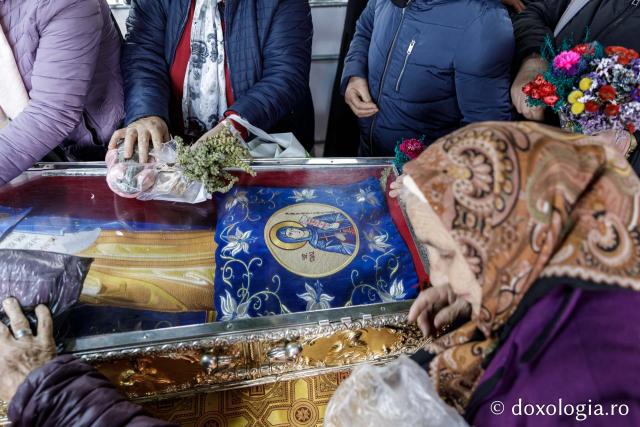 Jurnal de pelerin la Sfânta Cuvioasă Parascheva – Ziua a VI-a, 13 octombrie 2025 / foto: Oana Nechifor Jurnal de pelerin la Sfânta Cuvioasă Parascheva 2025