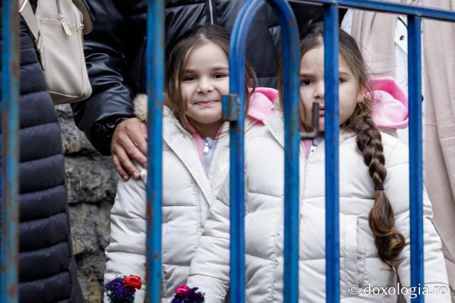 Jurnal de pelerin la Sfânta Cuvioasă Parascheva – Ziua a VI-a, 13 octombrie 2025 / foto: Oana Nechifor Jurnal de pelerin la Sfânta Cuvioasă Parascheva 2025