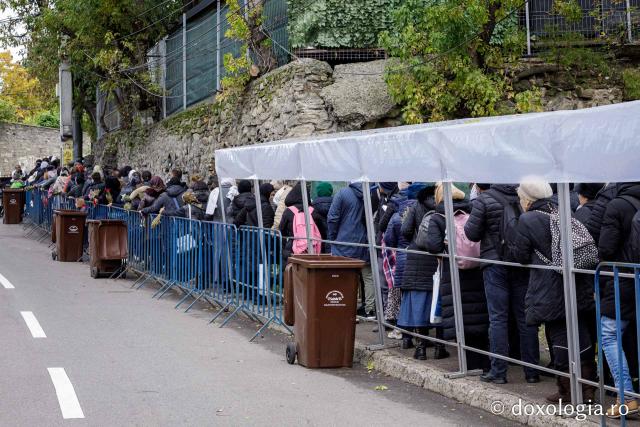 Jurnal de pelerin la Sfânta Cuvioasă Parascheva – Ziua a VI-a, 13 octombrie 2025 / foto: Oana Nechifor Jurnal de pelerin la Sfânta Cuvioasă Parascheva 2025