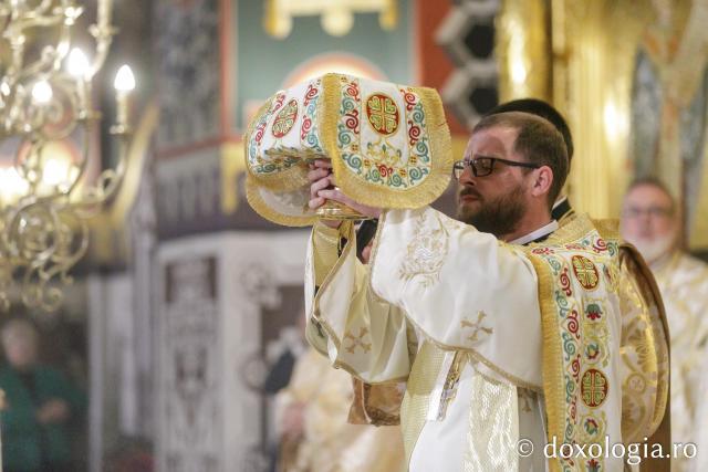 Sfânta Liturghie de la Proclamarea Canonizării Sfântului Preot Mucenic Ilarion Felea