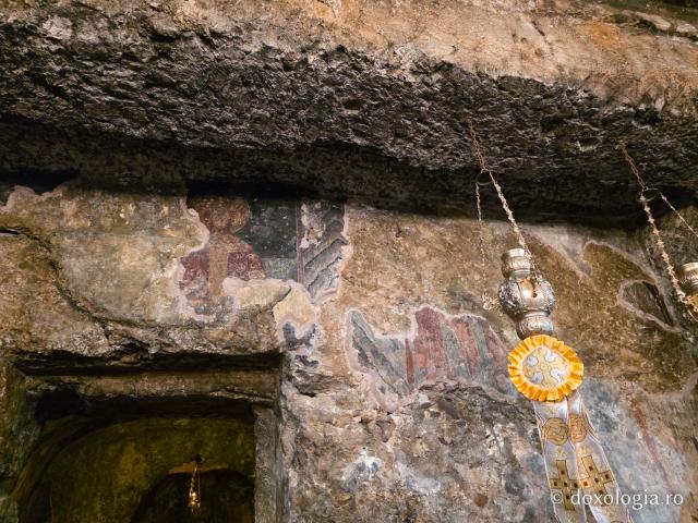 Sub ocrotirea Maicii Domnului și a Sfântului Dimitrie –  biserica situată pe un deal deasupra orașului Sidirokastro
