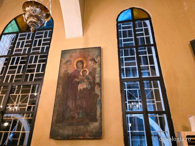 Sub ocrotirea Maicii Domnului și a Sfântului Dimitrie –  biserica situată pe un deal deasupra orașului Sidirokastro