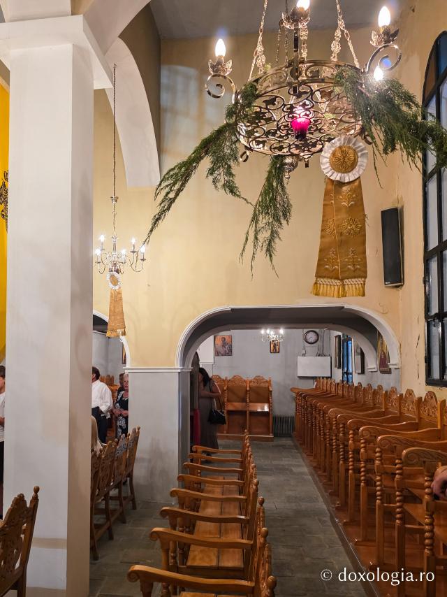 Sub ocrotirea Maicii Domnului și a Sfântului Dimitrie –  biserica situată pe un deal deasupra orașului Sidirokastro