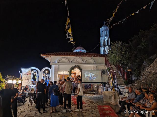 Sub ocrotirea Maicii Domnului și a Sfântului Dimitrie –  biserica situată pe un deal deasupra orașului Sidirokastro