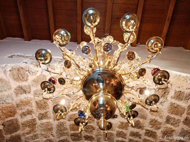 Biserica Sfântului Mucenic Fanurie – un colț de liniște în inima orașului vechi Rodos