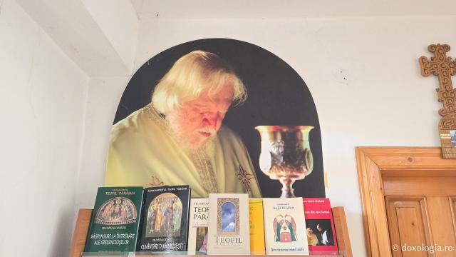 Pași în tăcere – chilia Părintelui Teofil Părăian