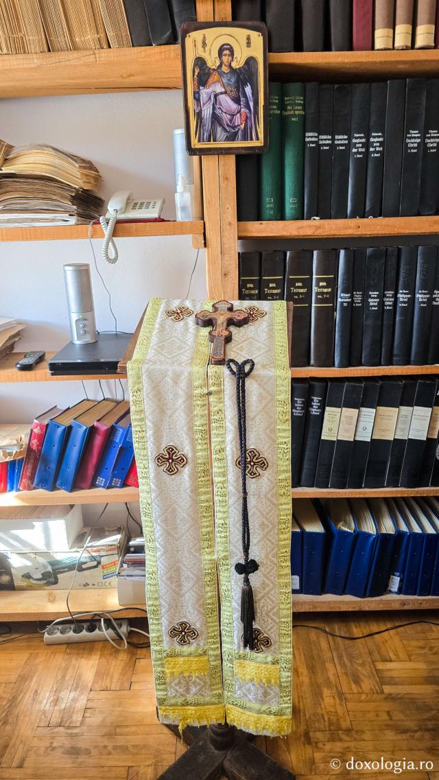 Pași în tăcere – chilia Părintelui Teofil Părăian