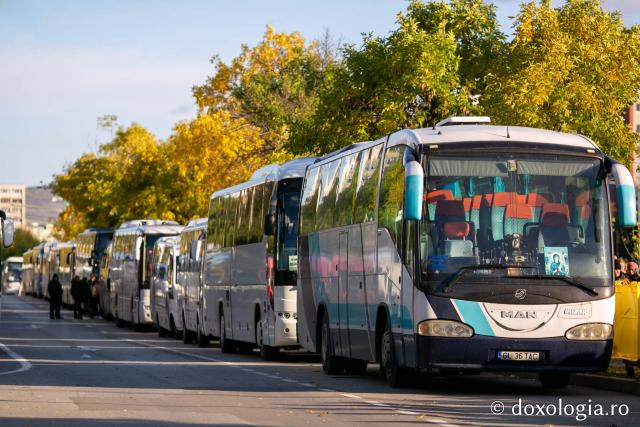 Jurnal de pelerin la Sfânta Cuvioasă Parascheva – Ziua a IV-a, 11 octombrie 2025 / foto: Claudiu Pântea (Foto) Dor de sfinți și chipuri luminate: jurnal de pelerin la Sfânta Cuvioasă Parascheva – Ziua a IV-a